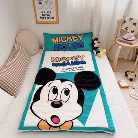 Túi ngủ Mickey